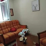 2 A Avec Jardina Apartment *